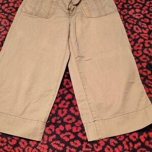 Women's Tan Knee-Length Jeans Shorts - Casual Wide-Leg Style